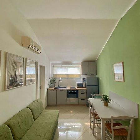 Apartments Maria Kukljica Εξωτερικό φωτογραφία
