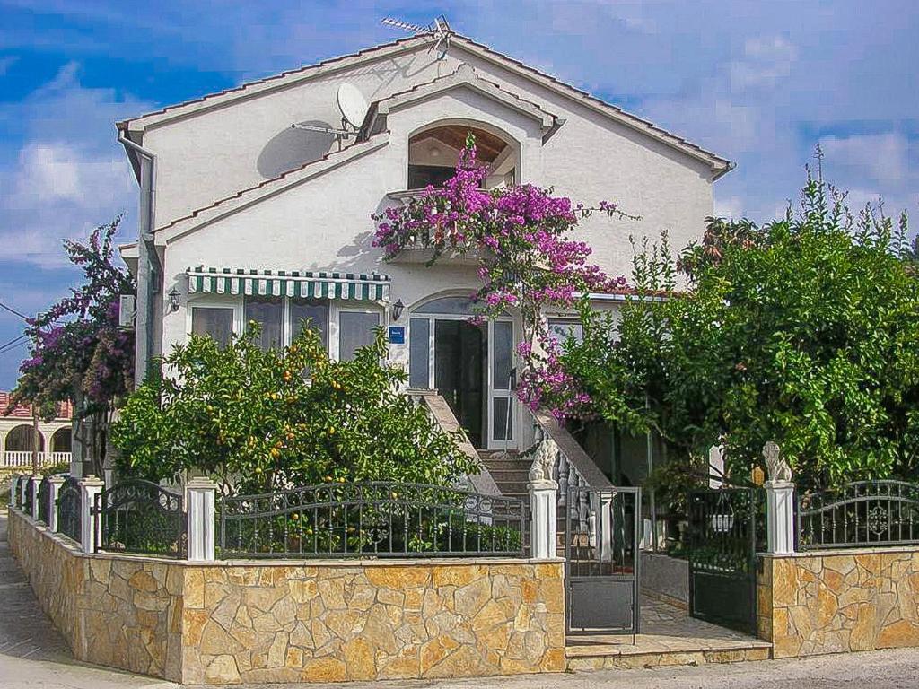 Apartments Maria Kukljica Εξωτερικό φωτογραφία
