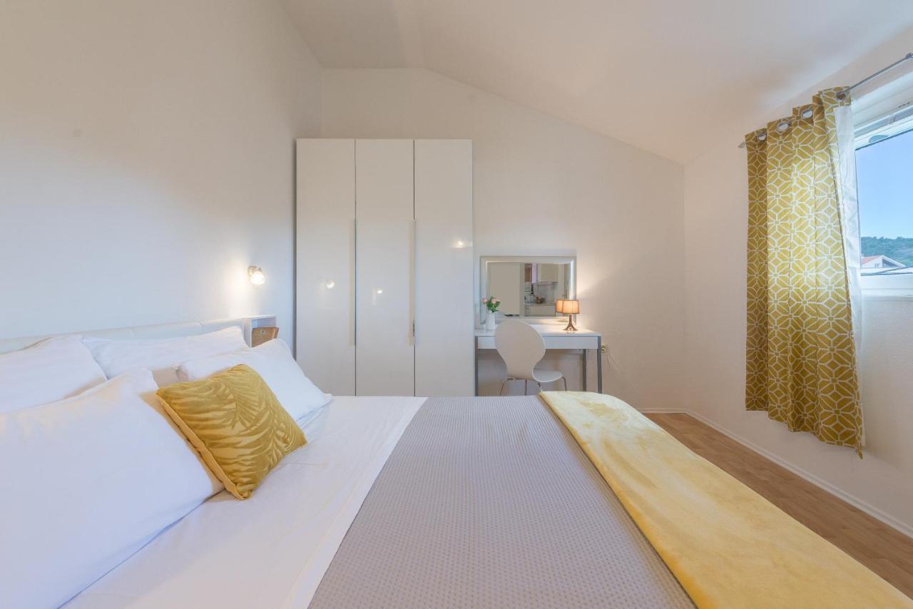 Apartments Maria Kukljica Εξωτερικό φωτογραφία
